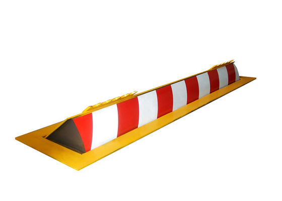 حاجز طريق هيدروليكي للتحكم بواسطة PLC من الفولاذ المقاوم للصدأ A3 مع زمن صعود يبلغ 3 ثوانٍ للأمن العالي